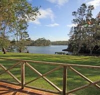 Berrara Lagoon Front Chalet - Tourism TAS