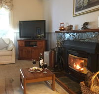 Bessie's Cottage - Tourism TAS