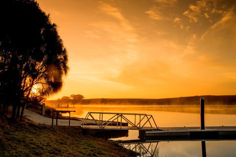 BIG4 NRMA Warrnambool Riverside Holiday Park - Hobart Tourism 0