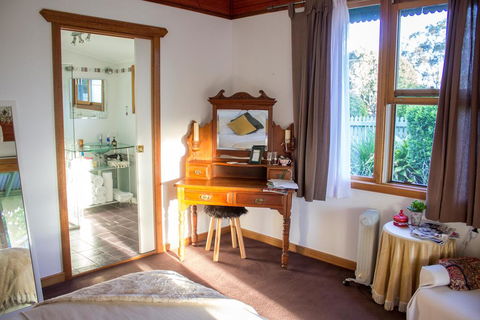 Billabong Cottage - Hobart Tourism 2