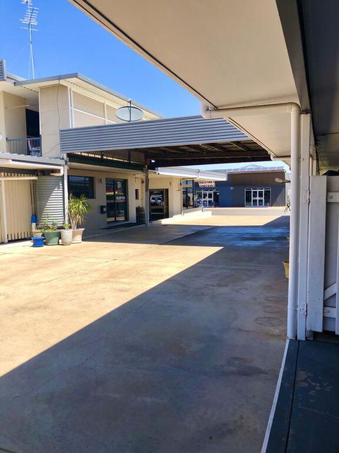 Biloela Centre Motel & Steakhouse Restaurant - Tourism TAS 3