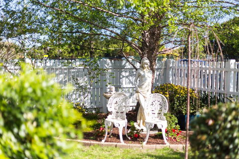 BIRCHES B&B - Hobart Tourism 2