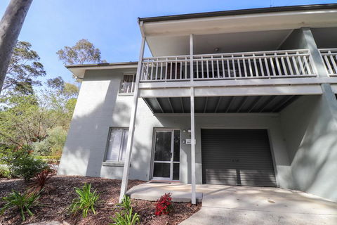 Blackbutt Family Loft Townhouse - Tourism TAS 1