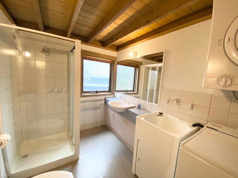 Blairs-DPA - Tourism TAS 1