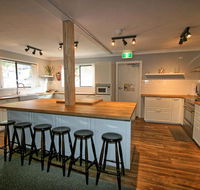 Blizzard Bunny Lodge - Hobart Tourism