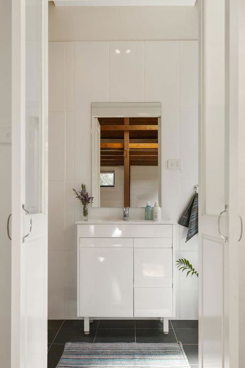 BLUE APPLE LODGE - Hobart Tourism 3