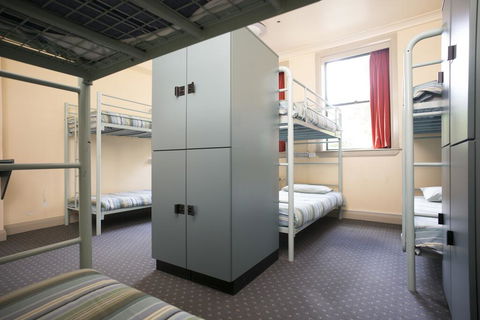 Blue Mountains YHA - Hobart Tourism 3