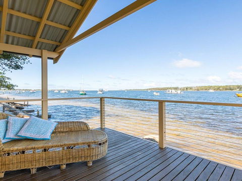 Bluewater - Riverfront Location With Water Views - Hobart Tourism 0