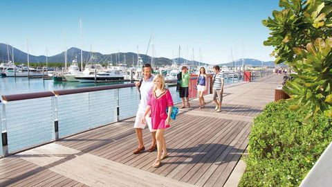Boatel Cairns - Tourism TAS 1