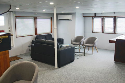 Boatel Cairns - Tourism TAS 3