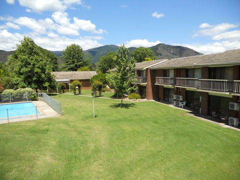 Bogong View Motor Inn - Tourism TAS 0