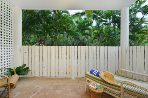 Boho Beach Apartment - Hobart Tourism 2