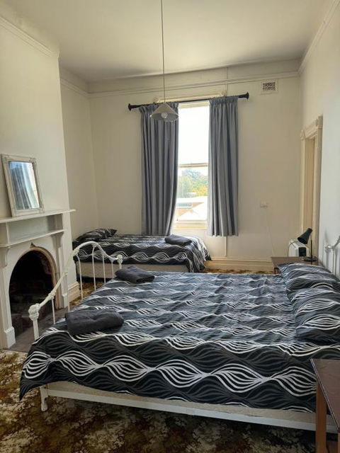 Thommos Pub - Hobart Tourism 1