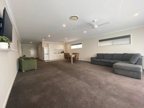 Timbertown Motel - Tourism TAS 3