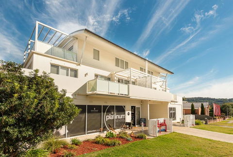 Warners Bay Apartments - Hobart Tourism 1