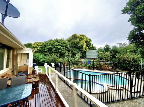 Waterfront Quiet Stay Off Geelong & Avalon Airport - Hobart Tourism 1