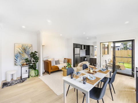 Well-decorated 5BR Family Home - Hobart Tourism 0