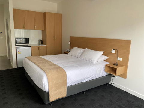 Whittlesea Motel - Hobart Tourism 3