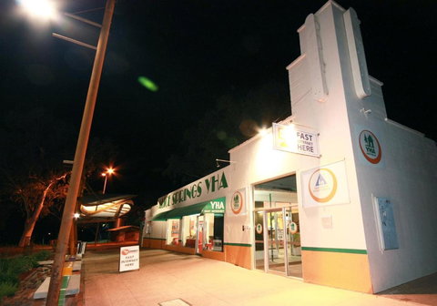 YHA Alice Springs - Hobart Tourism 0