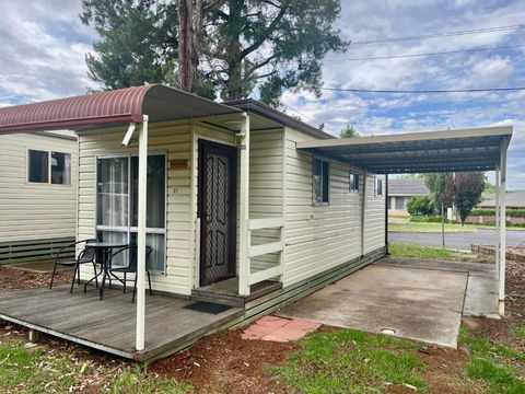 Young Caravan And Tourist Park - Tourism TAS 1