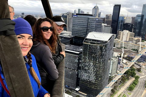 Melbourne Balloon Flights, The Peaceful Adventure - Hobart Tourism 3