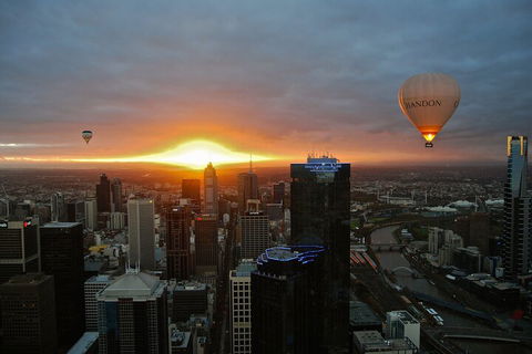 Melbourne Balloon Flights, The Peaceful Adventure - Hobart Tourism 5