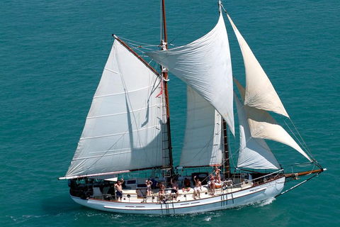 Whitehaven Beach Sailing And Snorkeling Cruise - Hobart Tourism 5