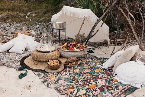 A Picnic In Byron Bay - Hobart Tourism 3