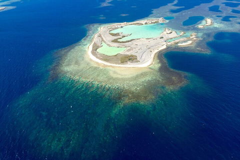 Abrolhos Islands Fixed-Wing Scenic Flight - Hobart Tourism 4