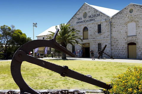 6 Days Perth All-Inclusive Touring Package With Wildflowers ( Seasonal) - Hobart Tourism 2
