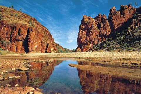 Alice Springs, Uluru Ayers Rock & Kings Canyon 8 Days Touring Package - Hobart Tourism 4