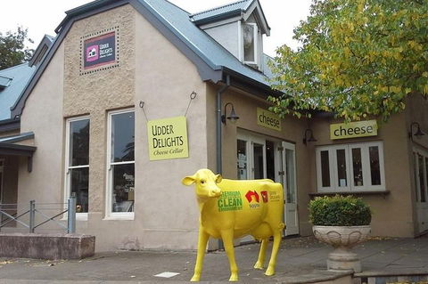Adelaide Hills Regional / Hahndorf German Village Tour - Tourism TAS 2