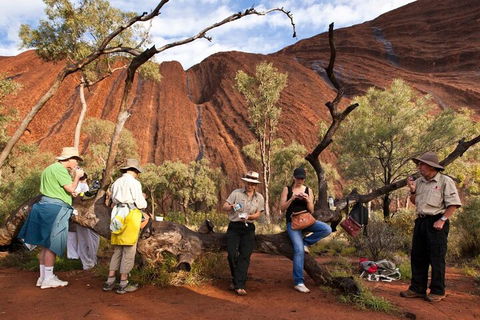 Full Uluru Base Walk At Sunrise Including Breakfast - Hobart Tourism 5