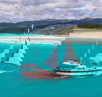 2-Day Whitsundays Sailing Adventure SV Whitehaven - Tourism TAS