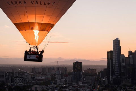 Melbourne Balloon Flight At Sunrise - Tourism TAS 5