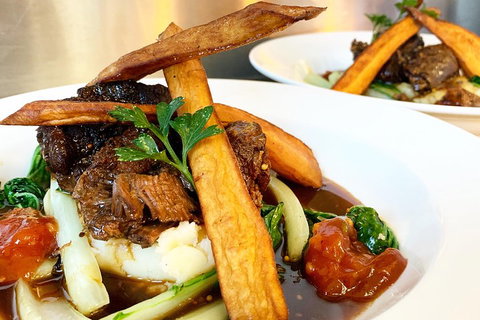 Deluxe Winery Tour To Tamborine Mountain, Includes Gourmet Two Course Lunch - Tourism TAS 1