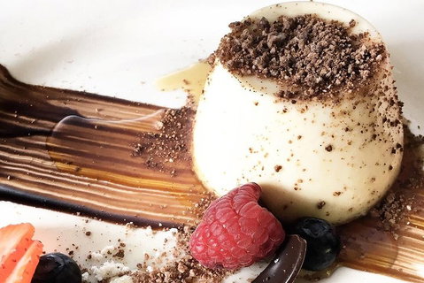 Deluxe Winery Tour To Tamborine Mountain, Includes Gourmet Two Course Lunch - Tourism TAS 3