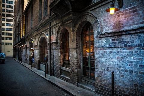 Explore Sydney's Secrets In A Series Of Fun Cryptic Clues - Hobart Tourism 1