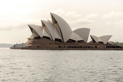 The Beauty Of Sydney Private Bike Tour - Tourism TAS 0